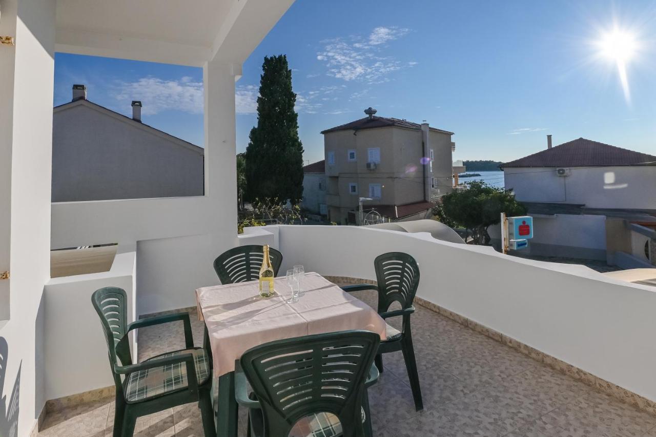 Apartment Center Ana Novalja Luaran gambar